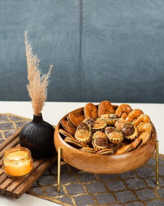 شیرینی خوری پذیرایی فریال